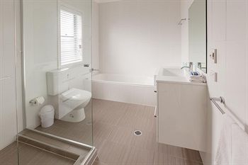 Everton Apartments - Accommodation Broome 21