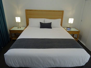 Best Western Fawkner Suites & Serviced Apartments - Accommodation Broome 0