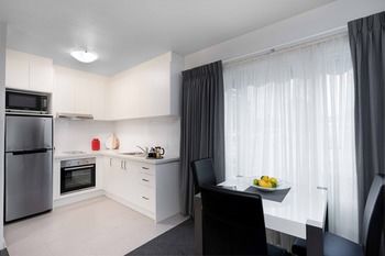 Best Western Fawkner Suites & Serviced Apartments - Accommodation Broome 57