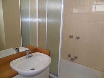 Australian Home Away @ Richmond - Accommodation Broome 1