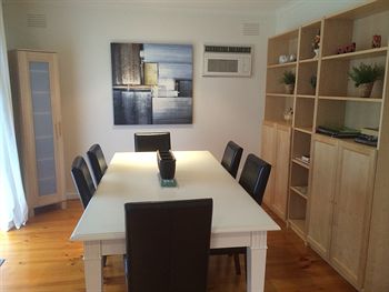 Australian Home Away Doncaster Elgar 2 - Accommodation Broome 11