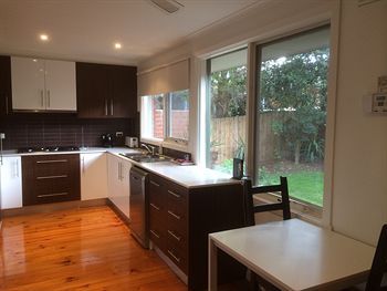 Australian Home Away Doncaster Elgar 2 - Accommodation Broome 13