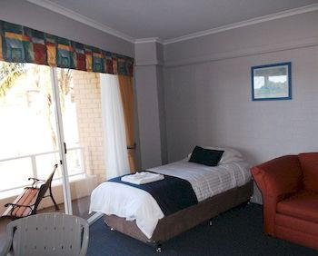 Ulladulla Harbour Motel - Accommodation Broome 2