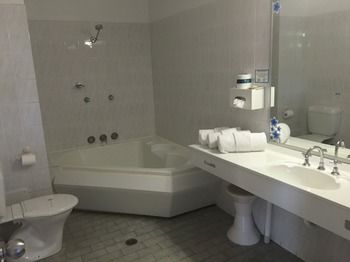 Ulladulla Harbour Motel - Accommodation Broome 33