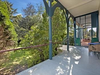 The Victoria & Albert Guesthouse - Accommodation Broome 1