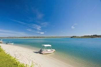 Noosa Quays - Accommodation Broome 0