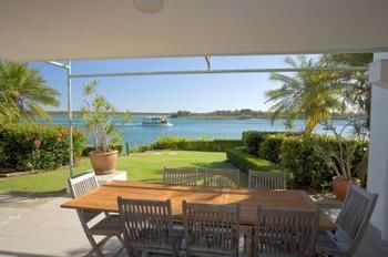 Noosa Quays - Accommodation Broome 2