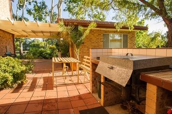 Manera Heights Apartment Motel - Accommodation Broome 19