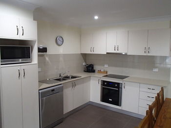 Manera Heights Apartment Motel - Accommodation Broome 30