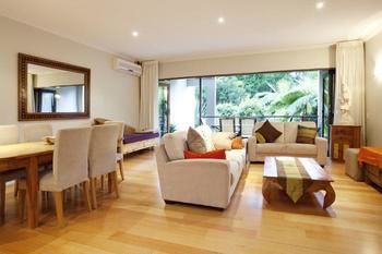 Papillon Coolum - Accommodation Broome 9