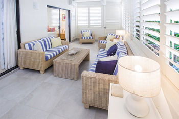 Papillon Coolum - Accommodation Broome 20