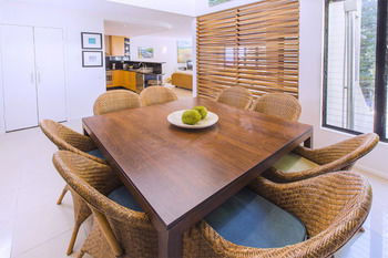 Papillon Coolum - Accommodation Broome 29