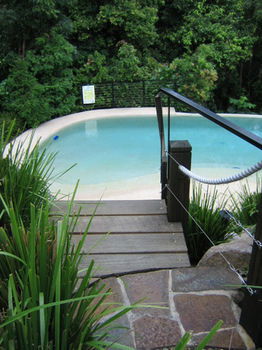 Papillon Coolum - Accommodation Broome 35