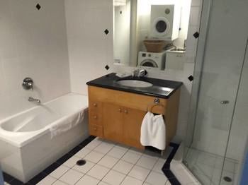 Papillon Coolum - Accommodation Broome 40