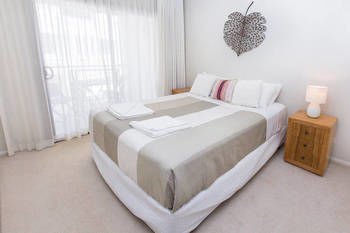 Papillon Coolum - Accommodation Broome 52