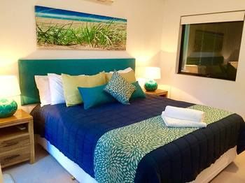 Papillon Coolum - Accommodation Broome 70