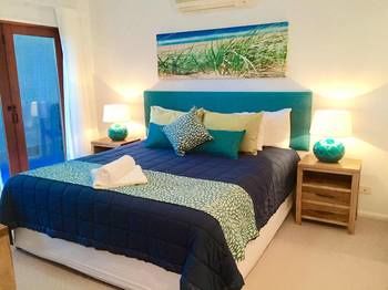 Papillon Coolum - Accommodation Broome 76
