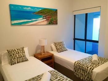 Papillon Coolum - Accommodation Broome 81