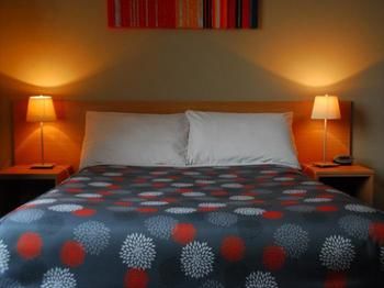 Sands Hotel, Maroubra - Accommodation Broome 0