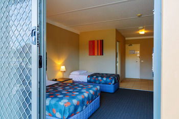 Sands Hotel, Maroubra - Accommodation Broome 21
