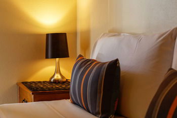 Sands Hotel, Maroubra - Accommodation Broome 25