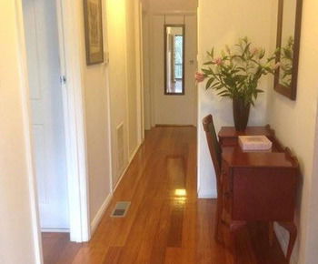 Eltham Retreat - Accommodation Broome 11