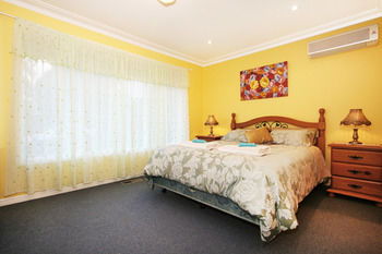 Roseland Holiday House - Accommodation Broome 3