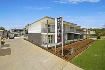 Cooroy Luxury Motel Apartments Noosa - Accommodation Broome 4