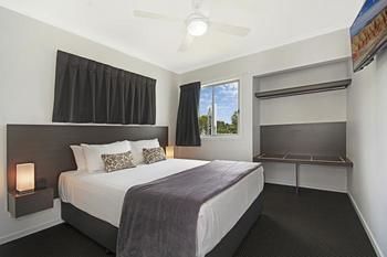 Cooroy Luxury Motel Apartments Noosa - Accommodation Broome 17