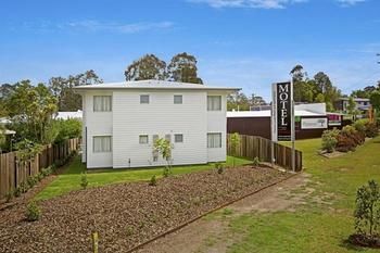 Cooroy Luxury Motel Apartments Noosa - Accommodation Broome 18