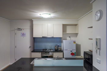 StayIcon Serviced Apartments - Accommodation Broome 15