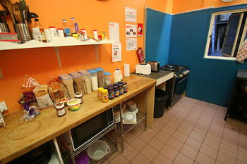 Zing Backpackers - Accommodation Broome 0