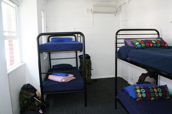 Zing Backpackers - Accommodation Broome 10