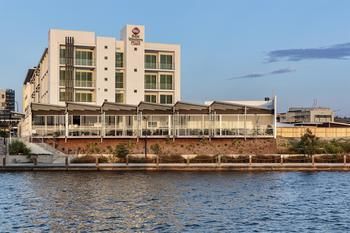 Best Western Plus Lake Kawana Hotel - Accommodation Broome 22