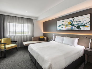 Best Western Plus Lake Kawana Hotel - Accommodation Broome 39