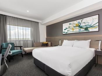 Best Western Plus Lake Kawana Hotel - Accommodation Broome 42