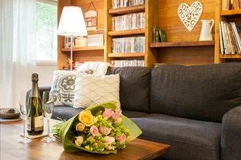 A Cottage In The Forest - Accommodation Broome 2
