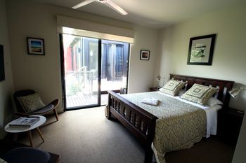 Phoenix Eumundi Bed & Breakfast - Accommodation Broome 1