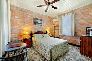 CBC Bed & Breakfast & Cafe - Accommodation Broome 17