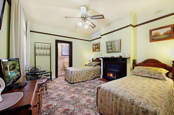 CBC Bed & Breakfast & Cafe - Accommodation Broome 21