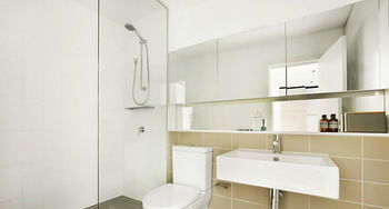 St Kilda Views - Accommodation Broome 5