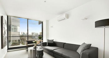 St Kilda Views - Accommodation Broome 6