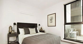 St Kilda Views - Accommodation Broome 8
