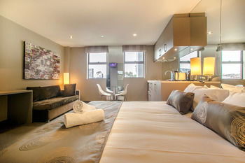 Comfy Kew Apartments - Accommodation Broome 5
