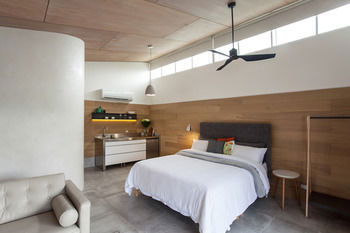 Studio 367 - Accommodation Broome 3