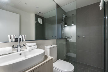 Playhouse Apartments - Accommodation Broome 4