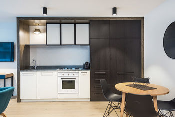 Playhouse Apartments - Accommodation Broome 17