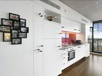 StayCentral - NGV Arts Centre Retreat - Accommodation Broome 4