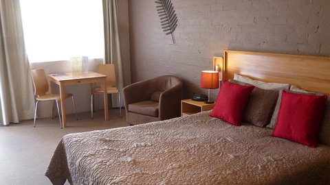BEST WESTERN Balan Village Motel Nowra - Accommodation Broome 1