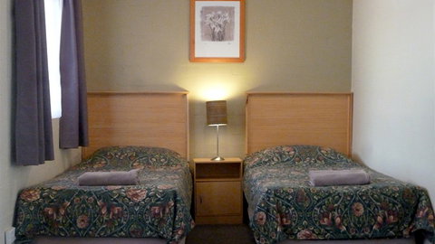 BEST WESTERN Balan Village Motel Nowra - Accommodation Broome 9